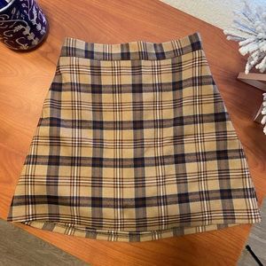 Plaid skirt / skort (shorts inside)